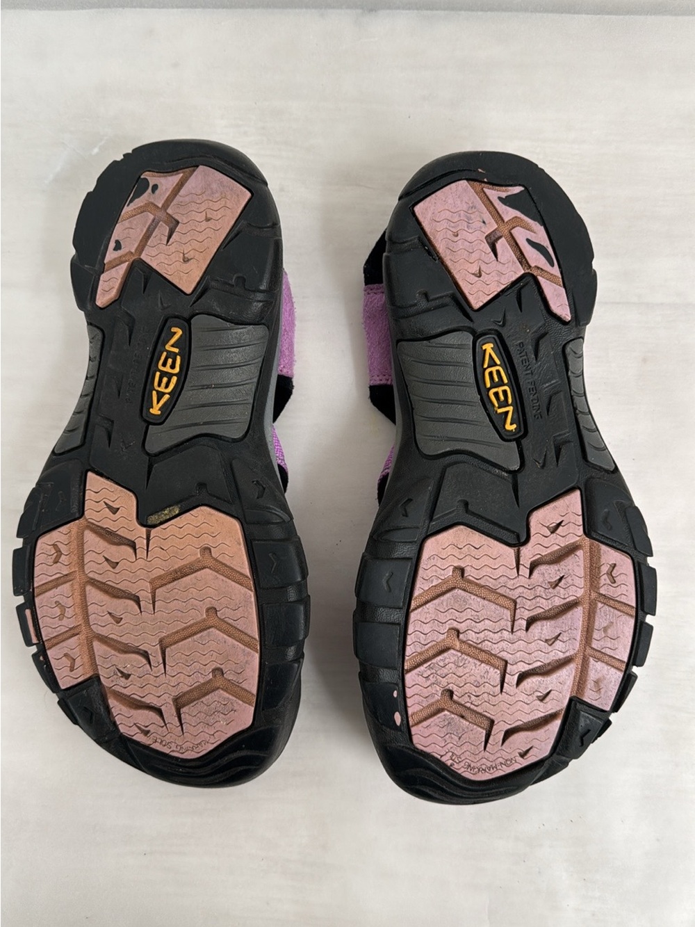 KEEN  Sandals Womens 8 Purple Water Sandal/ Hiking Sandal - Picture 7 of 9